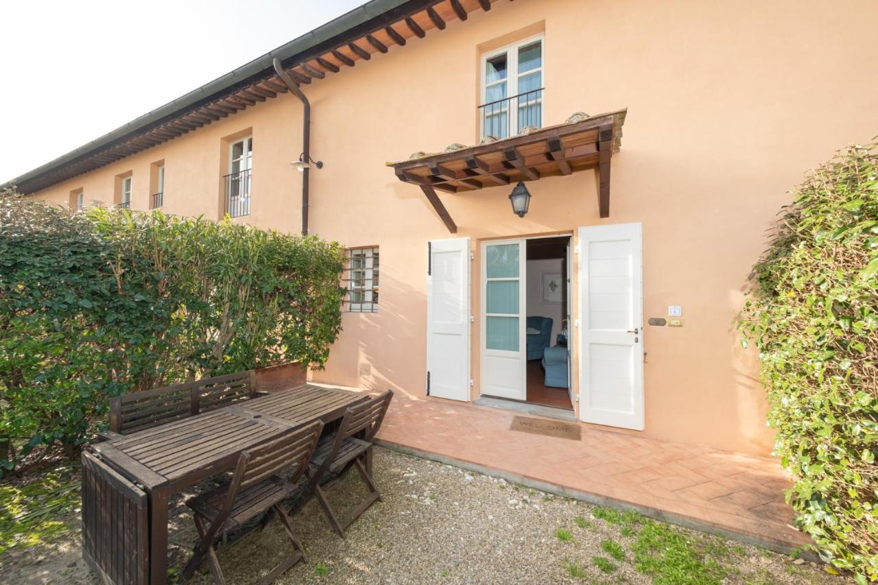 Borgo Di Pratavecchie Bed and breakfast Migliarino Pisano