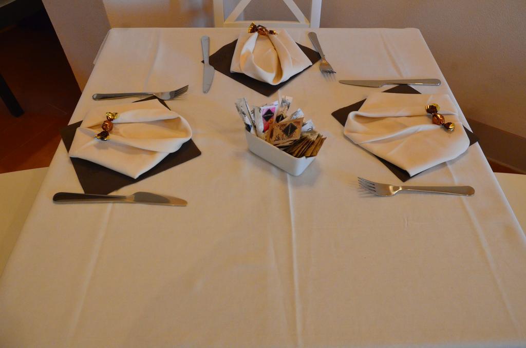 Bed & Breakfast Borgo Di Pratavecchie Migliarino Pisano